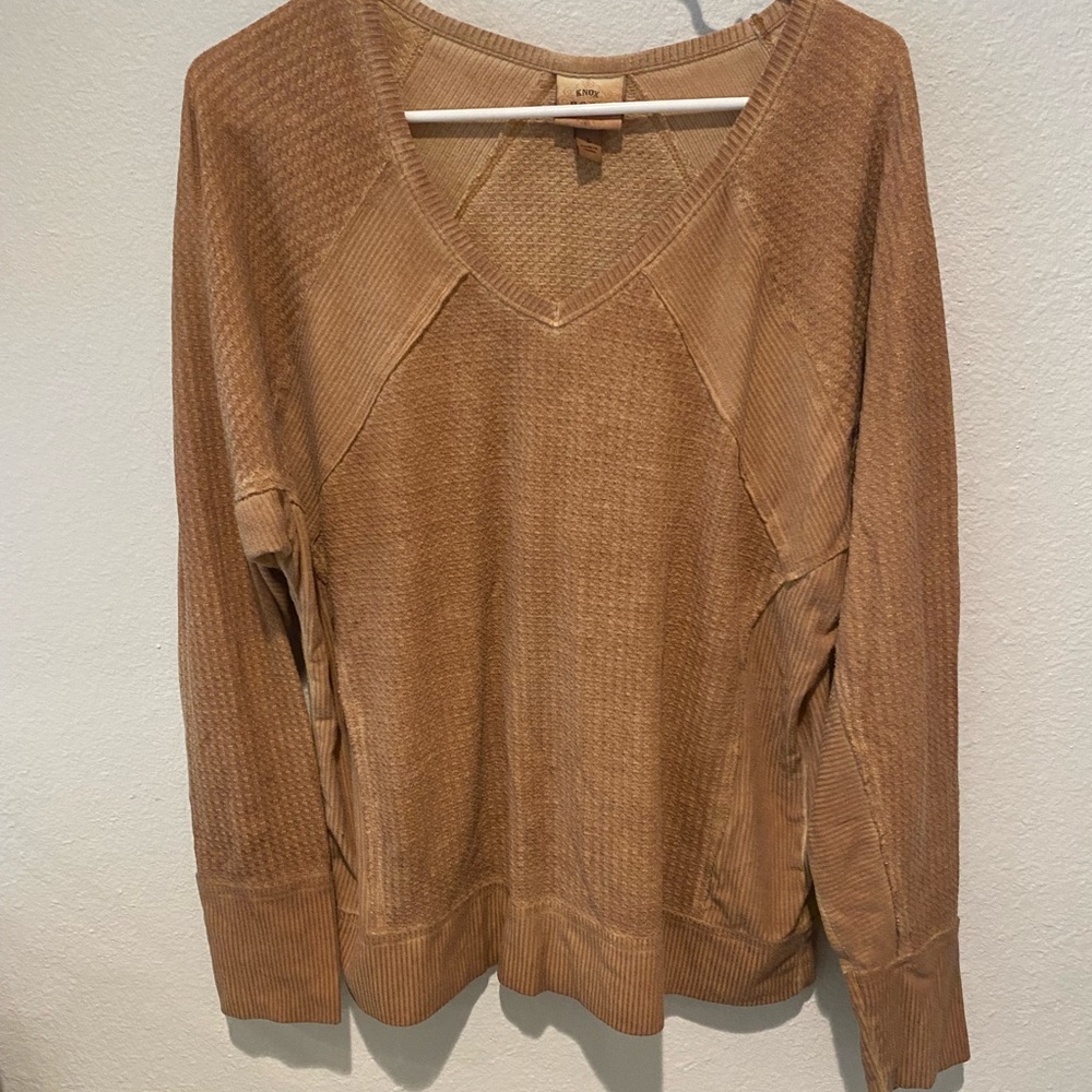 Knox rose long sleeve top